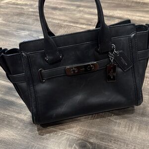 Coach Soft Swagger In Soft Grain Leather Black